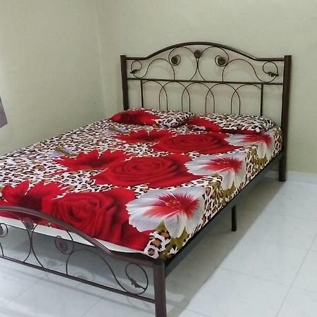 Homestay Mimie Gemas Bagian luar foto