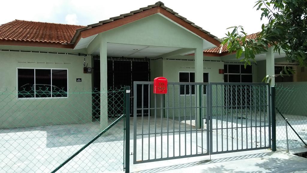Homestay Mimie Gemas Bagian luar foto